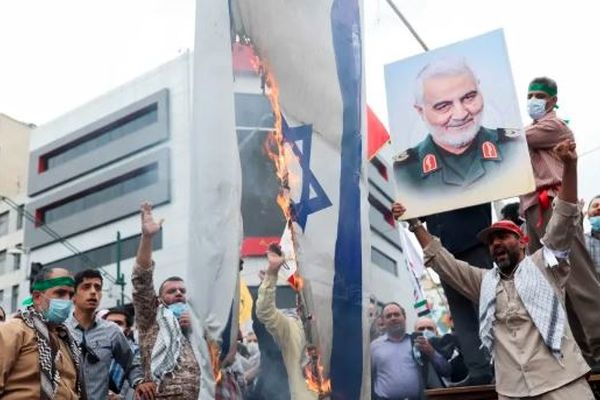 همه چیز بر وفق مراد ایران است