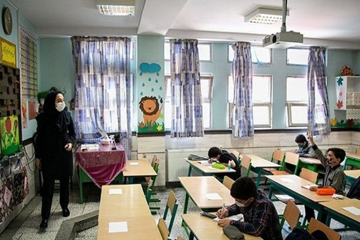 افزایش ۴۰ درصدی فوق العاده ویژه معلمان در ۱۴۰۳