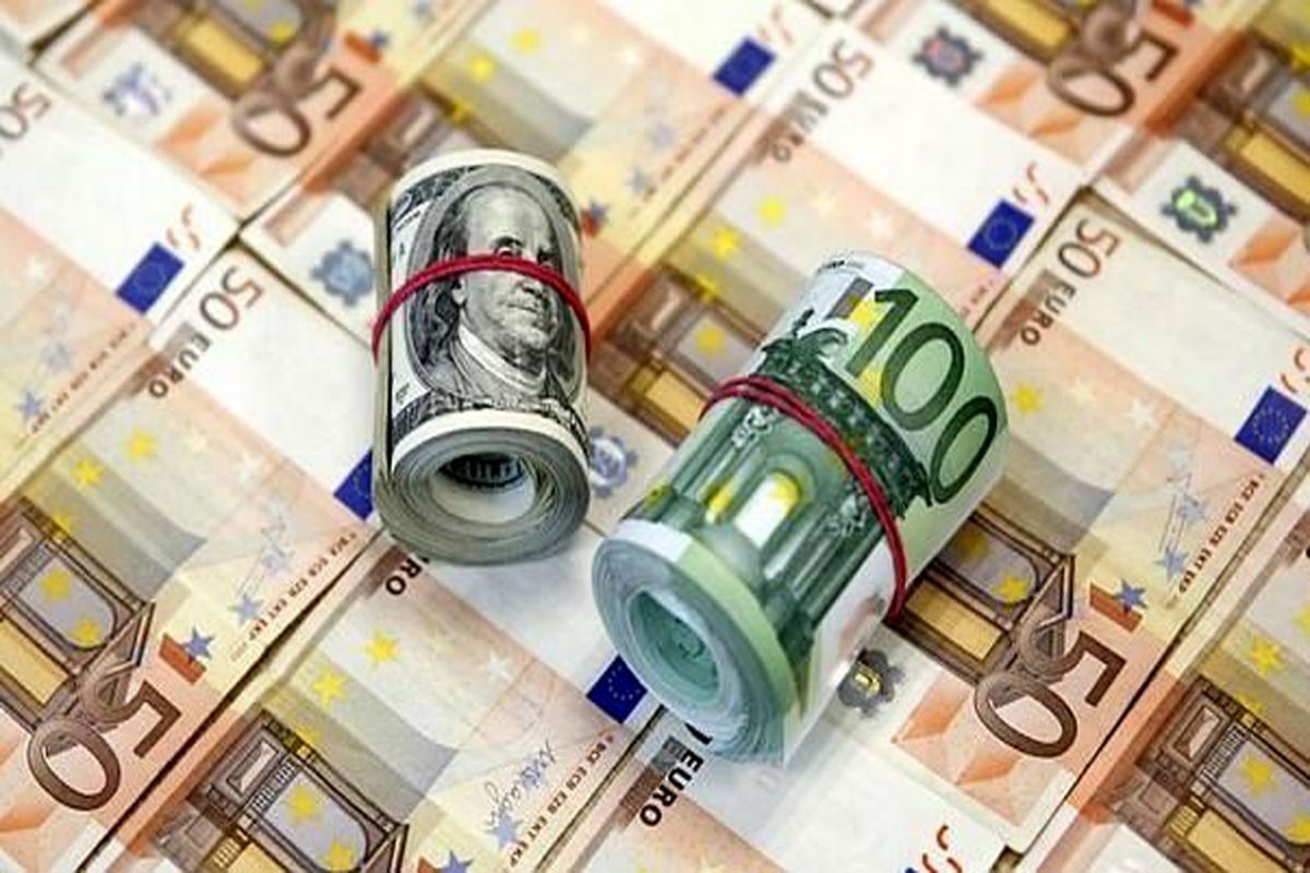 مسیر پُر دستانداز پیش روی یورو و دلار